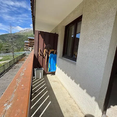 Appartement Joli 4 Pers - 1800 Au Pied *